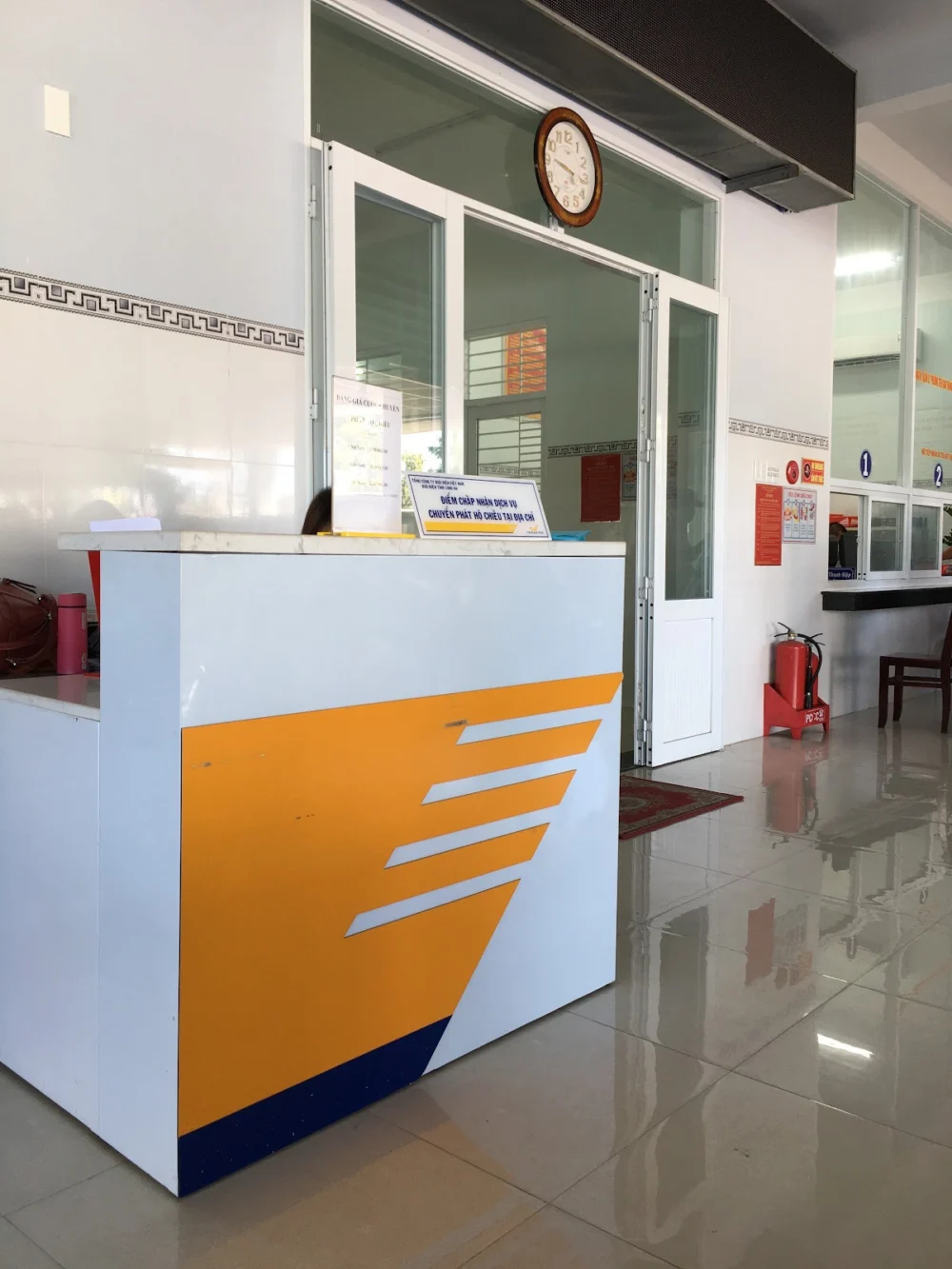 Phòng Quản Lý Xuất Nhập Cảnh Long An